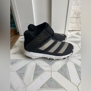 Boys Adidas basketball shoes! Barely worn!